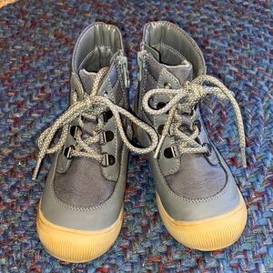 Cat & Jack Fox Boots